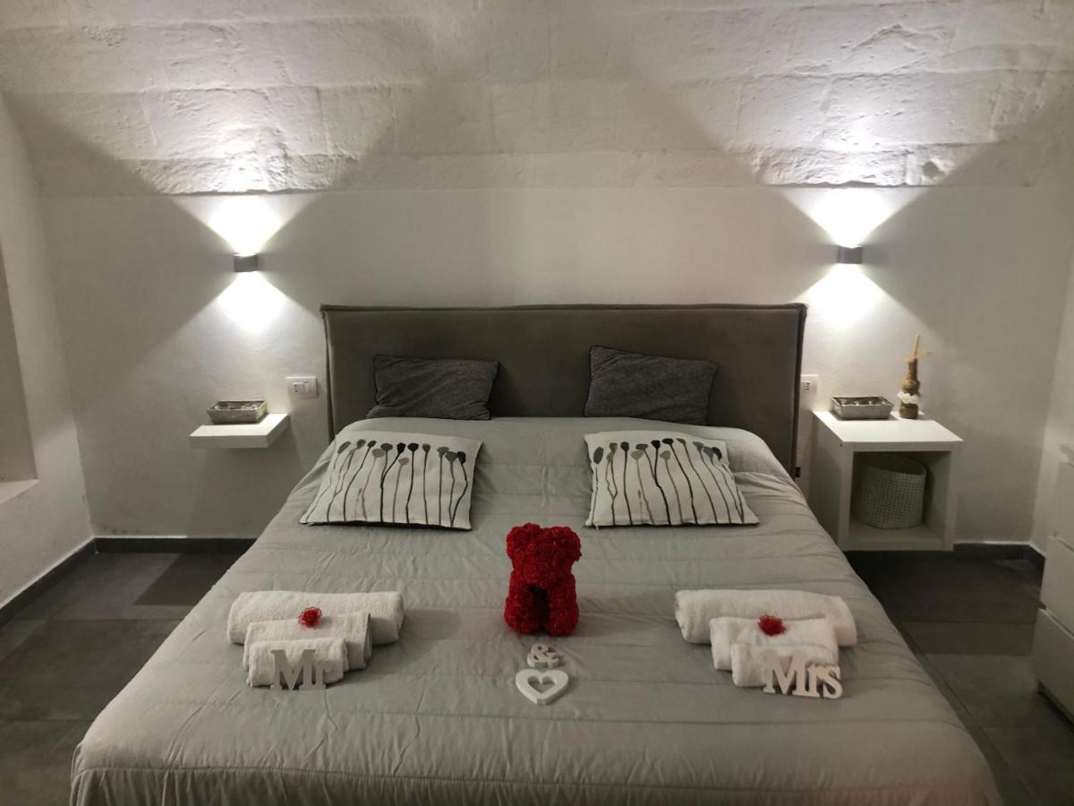 Casa Vacanze Antiche Mura E Poi Monopoli Exteriör bild