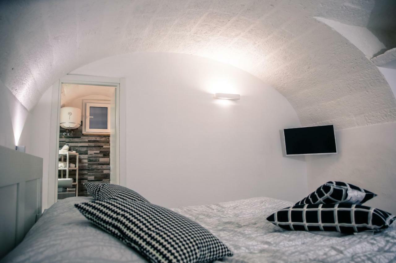 Casa Vacanze Antiche Mura E Poi Monopoli Exteriör bild